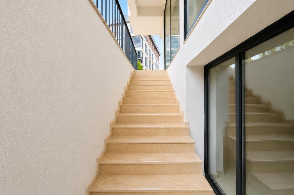 CENTURY 21’DEN CUMHURİYET MAHALLESİ’NDE SATILIK İŞ YERİ!