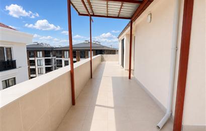 CENTURY 21’DEN CUMHURİYET MAHALLESİ’NDE SATILIK DUBLEKS DAİRE!