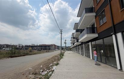 ARİFİYE DE SIFIR KİRALIK DÜKKAN