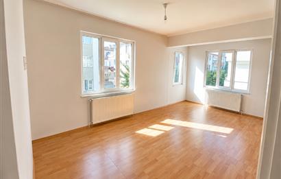 Karesi Paşaalanı'nda Kiralık Geniş 3+1 Daire