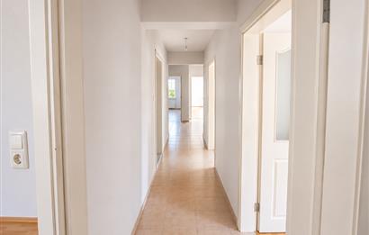 Karesi Paşaalanı'nda Kiralık Geniş 3+1 Daire