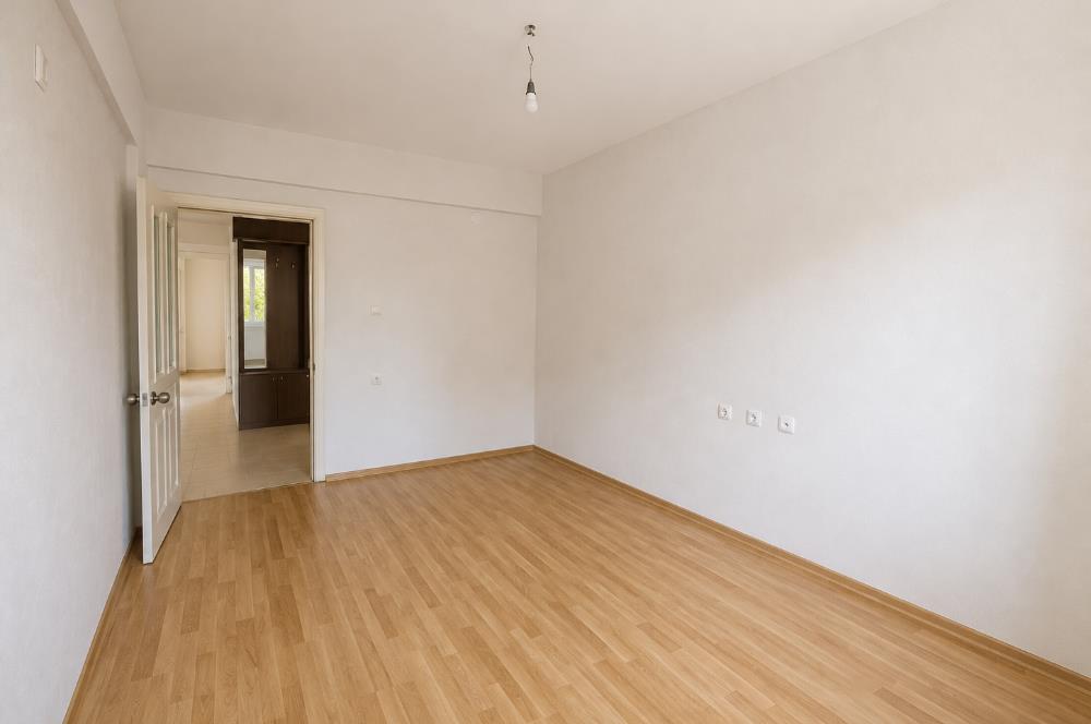 Karesi Paşaalanı'nda Kiralık Geniş 3+1 Daire