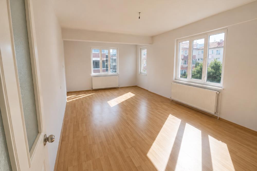 Karesi Paşaalanı'nda Kiralık Geniş 3+1 Daire