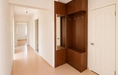 Karesi Paşaalanı'nda Kiralık Geniş 3+1 Daire