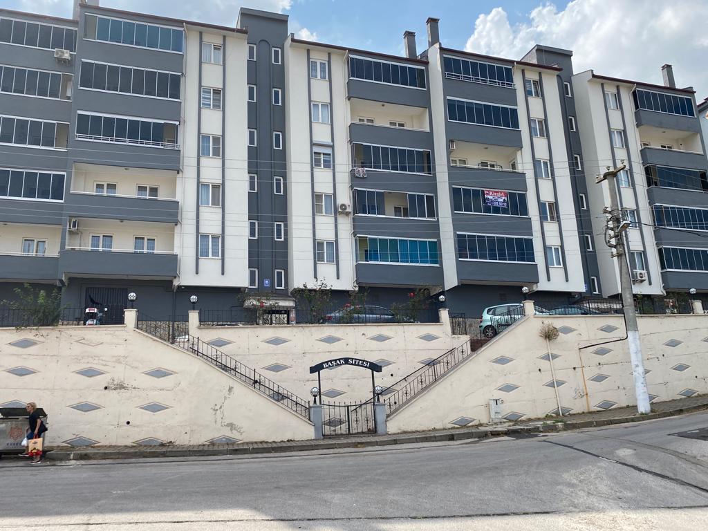 CENTURY 21 BAL'DAN ADNAN MENDERESTE KİRALIK 3+1 DAİRE
