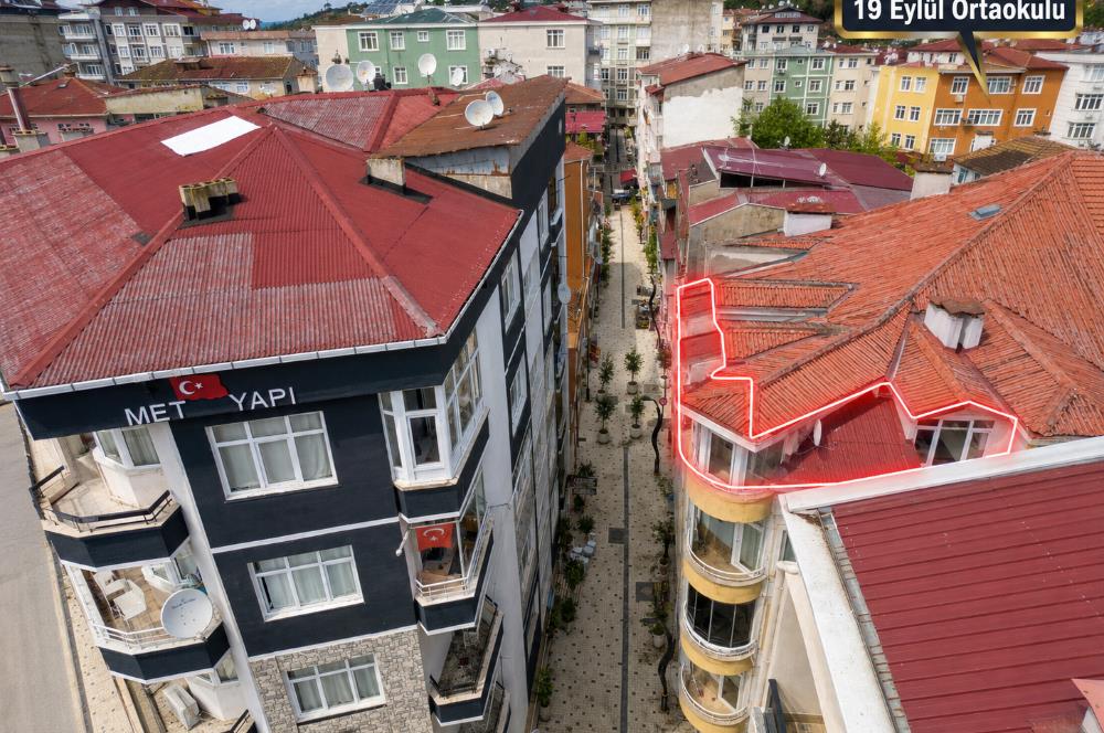 CENTURY 21’DEN ŞEHİR MERKEZİNDE KİRALIK 2+1 ÇATI KATI DAİRE!
