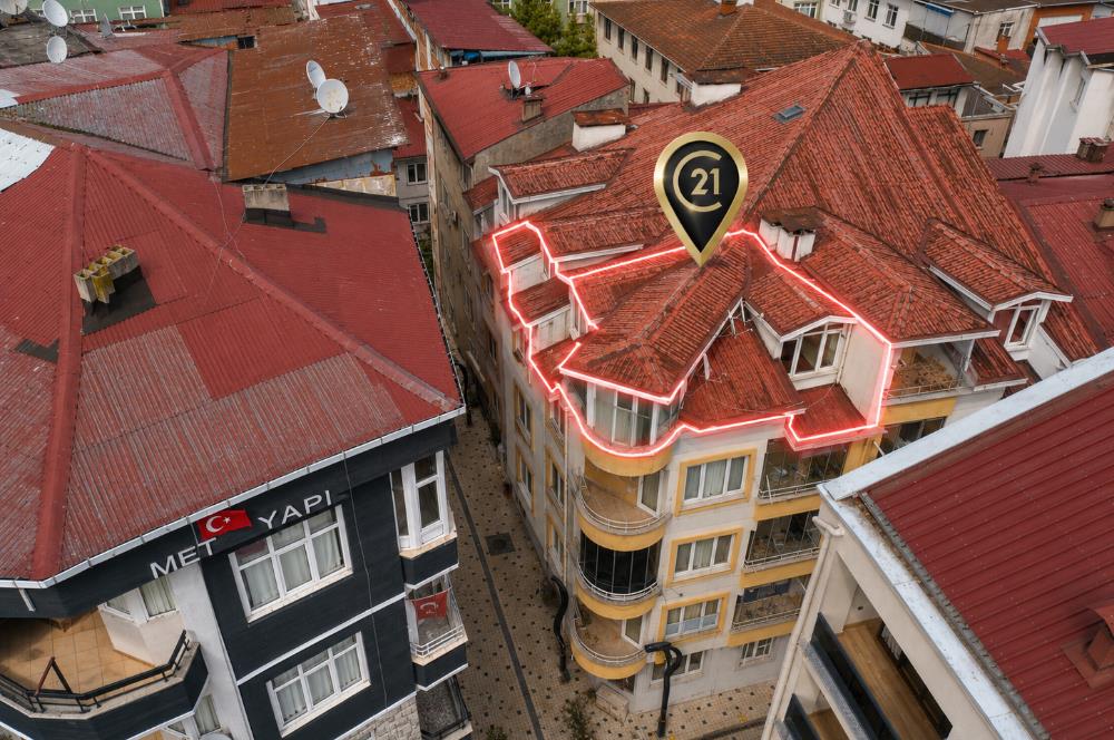 CENTURY 21’DEN ŞEHİR MERKEZİNDE KİRALIK 2+1 ÇATI KATI DAİRE!