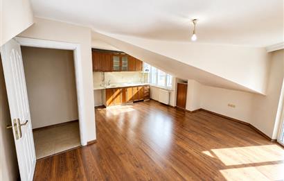 CENTURY 21’DEN ŞEHİR MERKEZİNDE KİRALIK 2+1 ÇATI KATI DAİRE!