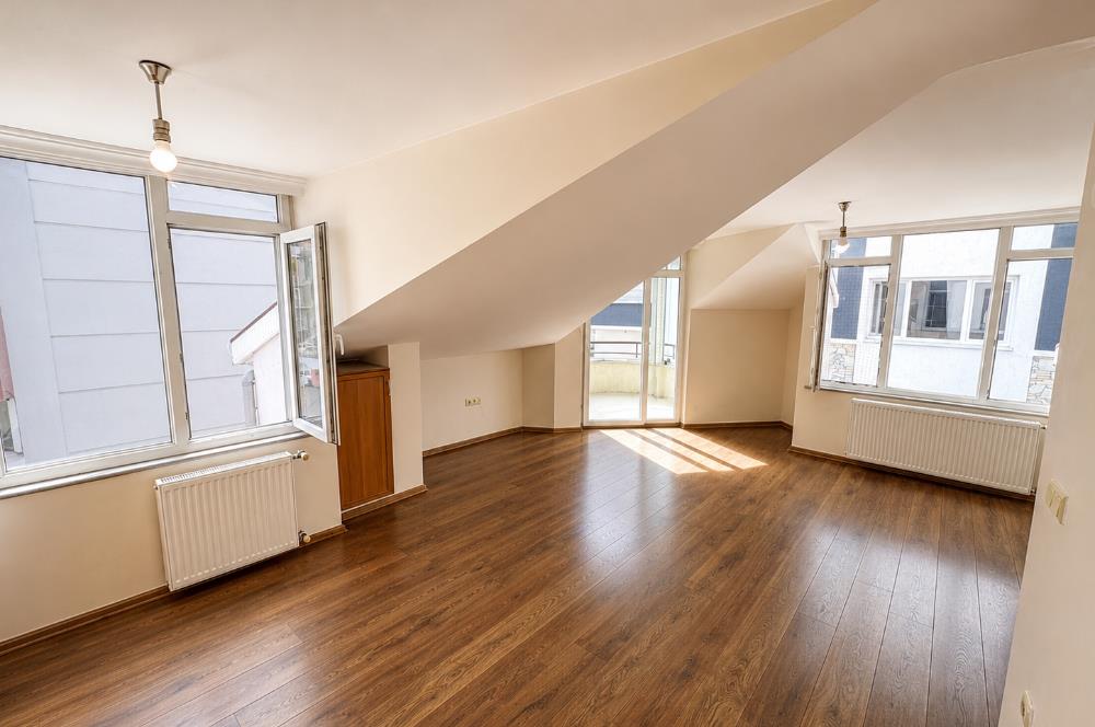 CENTURY 21’DEN ŞEHİR MERKEZİNDE KİRALIK 2+1 ÇATI KATI DAİRE!