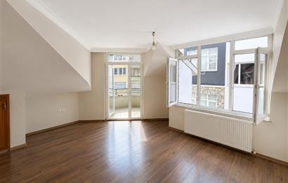CENTURY 21’DEN ŞEHİR MERKEZİNDE KİRALIK 2+1 ÇATI KATI DAİRE!