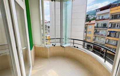 CENTURY 21’DEN ŞEHİR MERKEZİNDE KİRALIK 2+1 ÇATI KATI DAİRE!