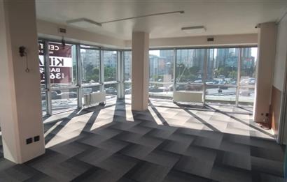 Kozyatağı Metro Çıkışında A+ Plaza'da Kiralık Komple Kat Ofis