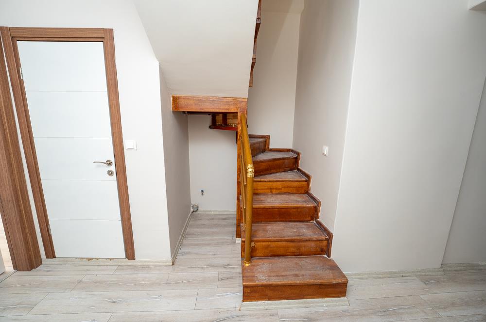 C21 Cius; Eşref Dinçer Mh. 6+1 200 m2 Satılık Dubleks Daire