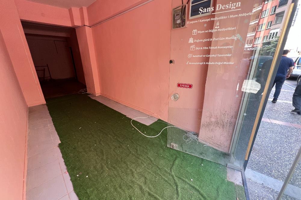 ÇARŞI MERKEZDE ATALAR CADDESİ ÜZERİ KİRALIK DÜKKAN