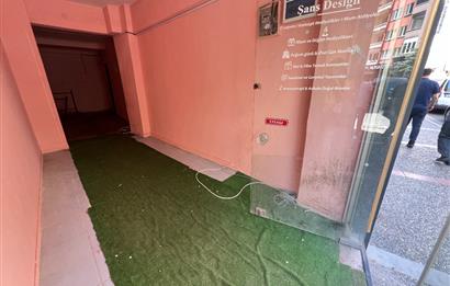 ÇARŞI MERKEZDE ATALAR CADDESİ ÜZERİ KİRALIK DÜKKAN