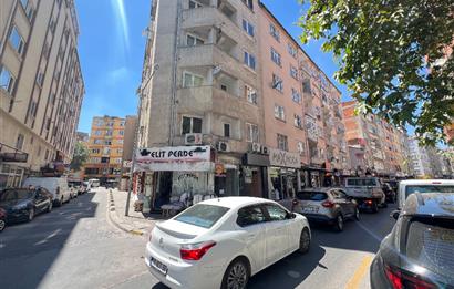 ÇARŞI MERKEZDE ATALAR CADDESİ ÜZERİ KİRALIK DÜKKAN