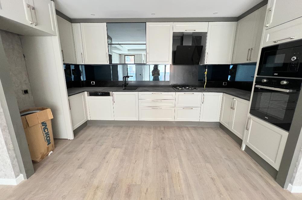 AYYILDIZ KONUTLARI A BLOKTA HAVUZLU SATILIK 2+1 LÜKS DAİRE