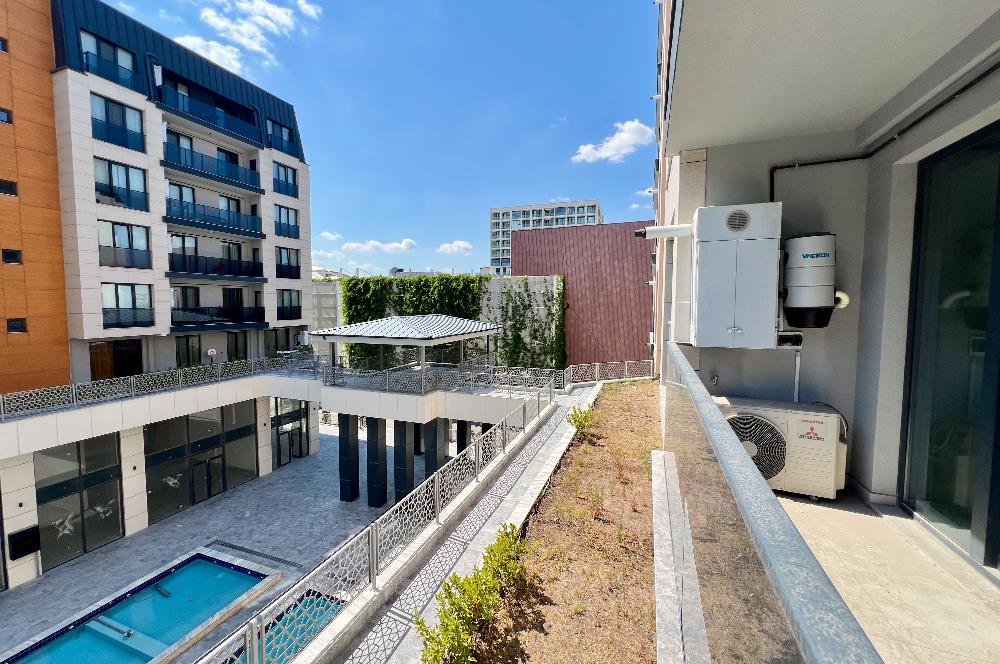 AYYILDIZ KONUTLARI A BLOKTA HAVUZLU SATILIK 2+1 LÜKS DAİRE