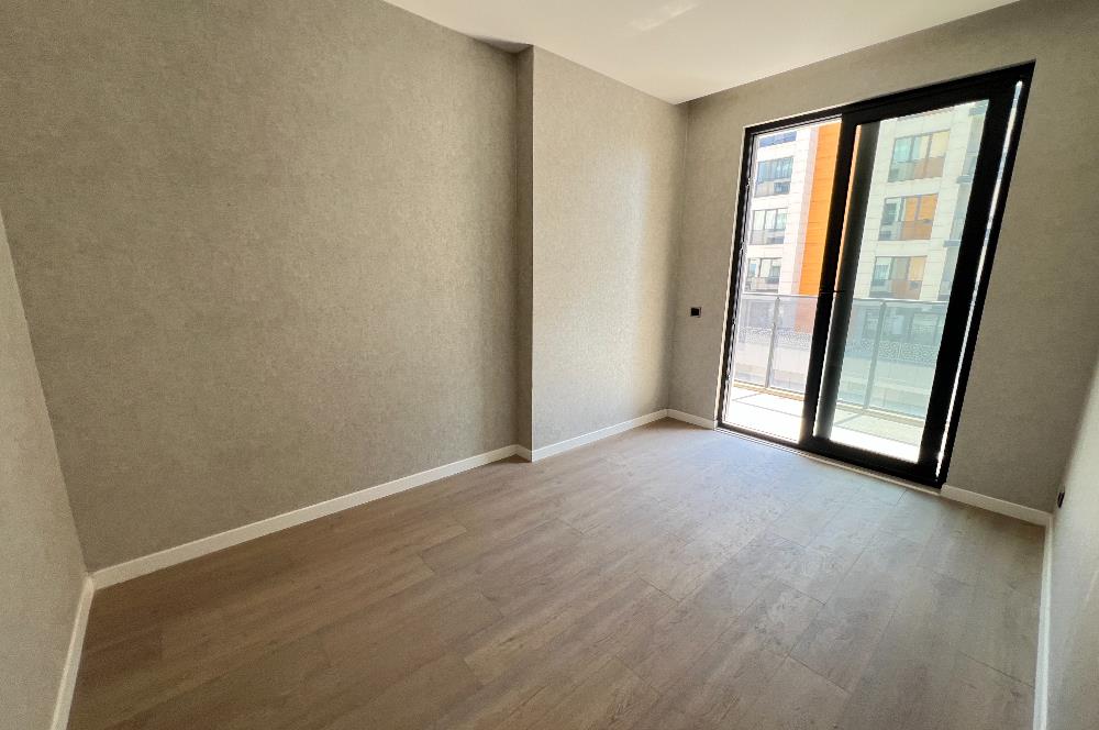 AYYILDIZ KONUTLARI A BLOKTA HAVUZLU SATILIK 2+1 LÜKS DAİRE