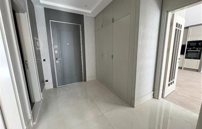 AYYILDIZ KONUTLARI A BLOKTA HAVUZLU SATILIK 2+1 LÜKS DAİRE
