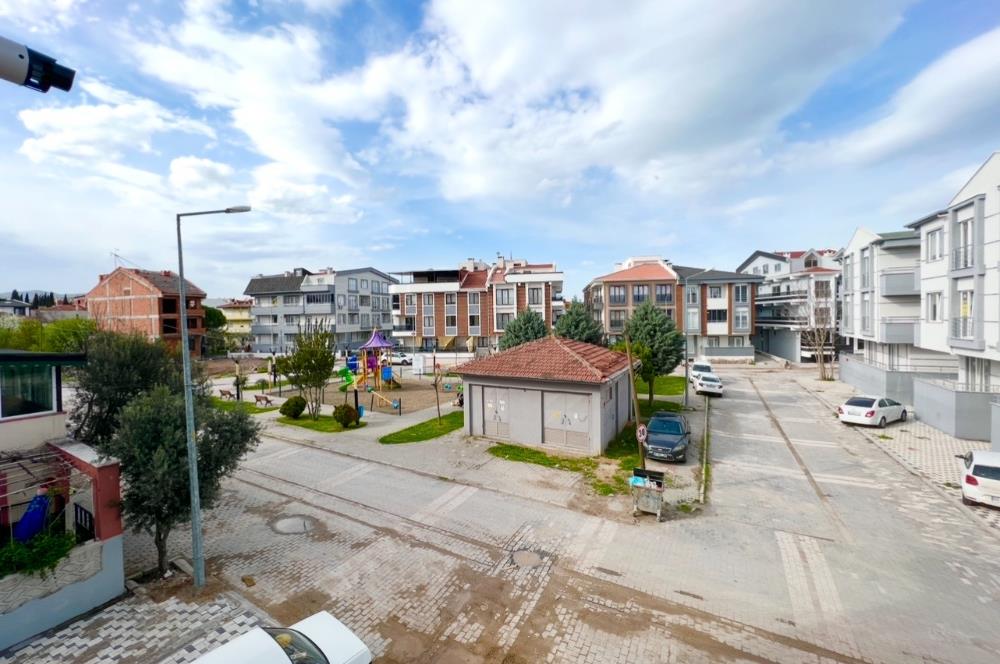 GOP 10 BURDA AVM KARŞISI MERKEZİ KONUMDA EŞYALI 1+1 KİRALK DAİRE