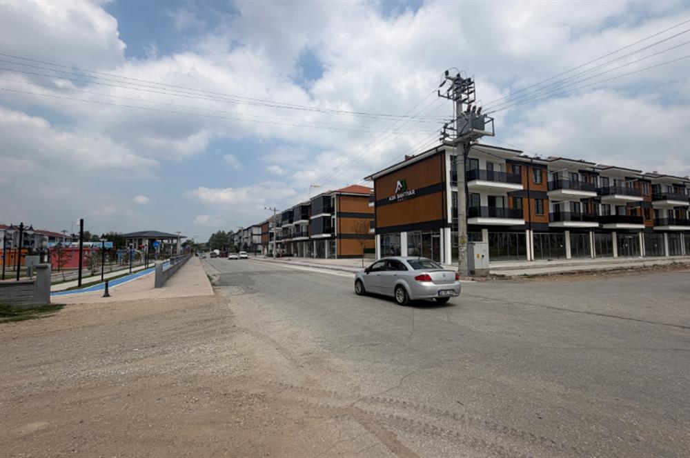 ARİFİYE DE SIFIR KİRALIK DÜKKAN