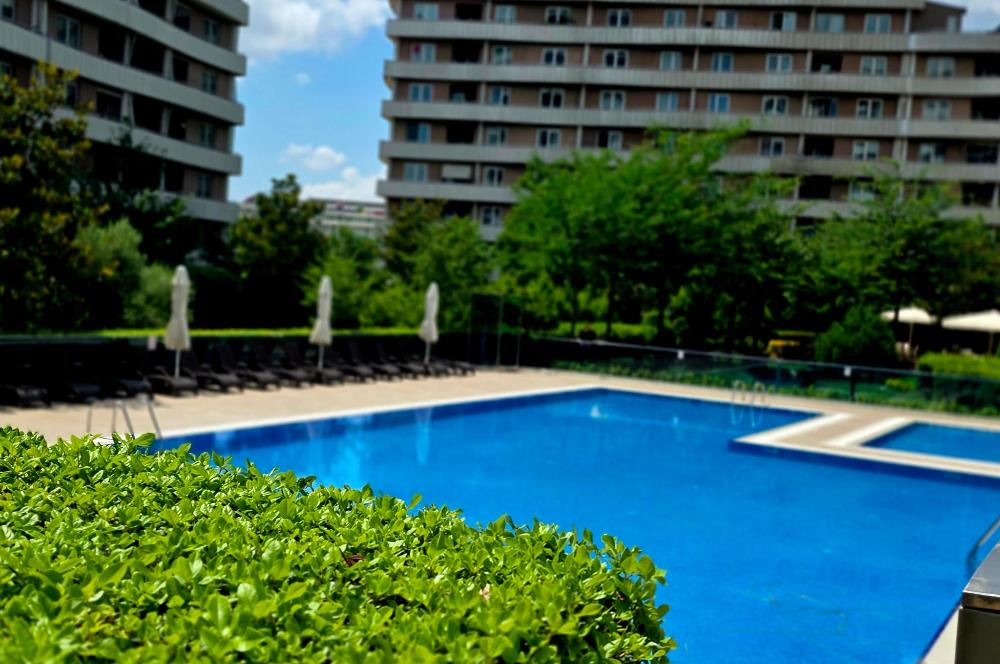 YORUM İSTANBULDA LÜKS & MUHTEŞEM PEYZAJ MANZARALI SATILIK 3+1