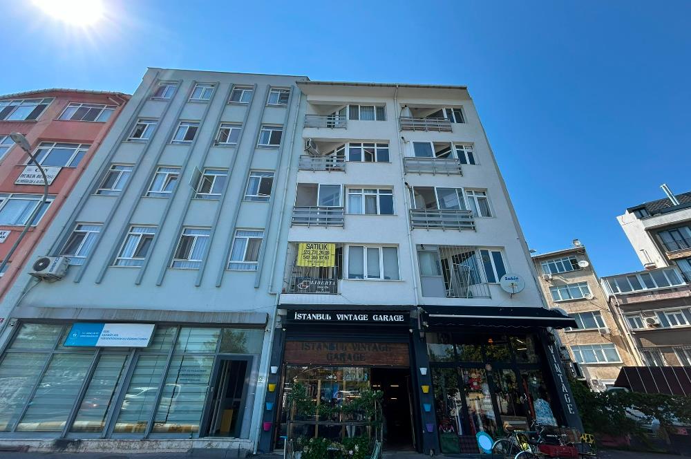 Kadıköy Osmanağa'da 2+1 Daire: Marmaray ve Metro Yakınında