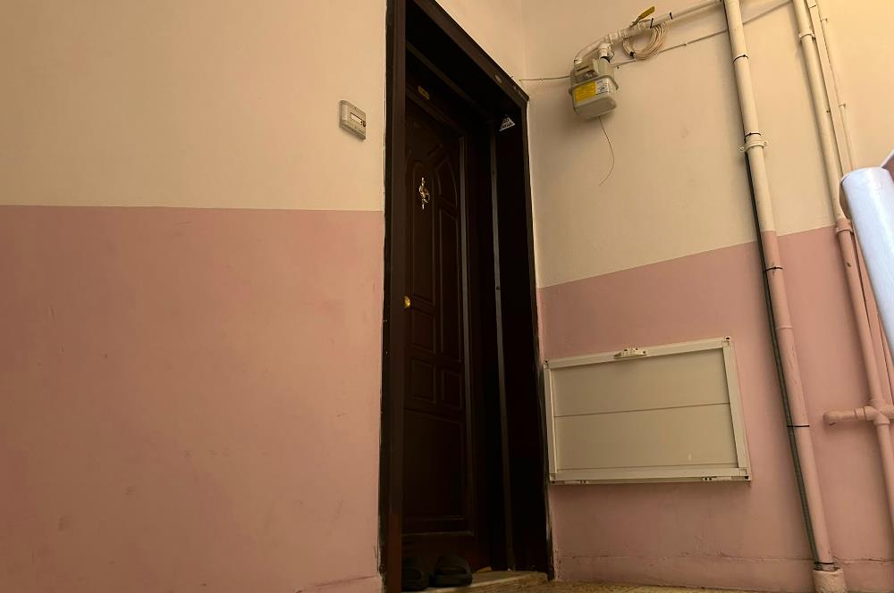 Kadıköy Osmanağa'da 2+1 Daire: Marmaray ve Metro Yakınında