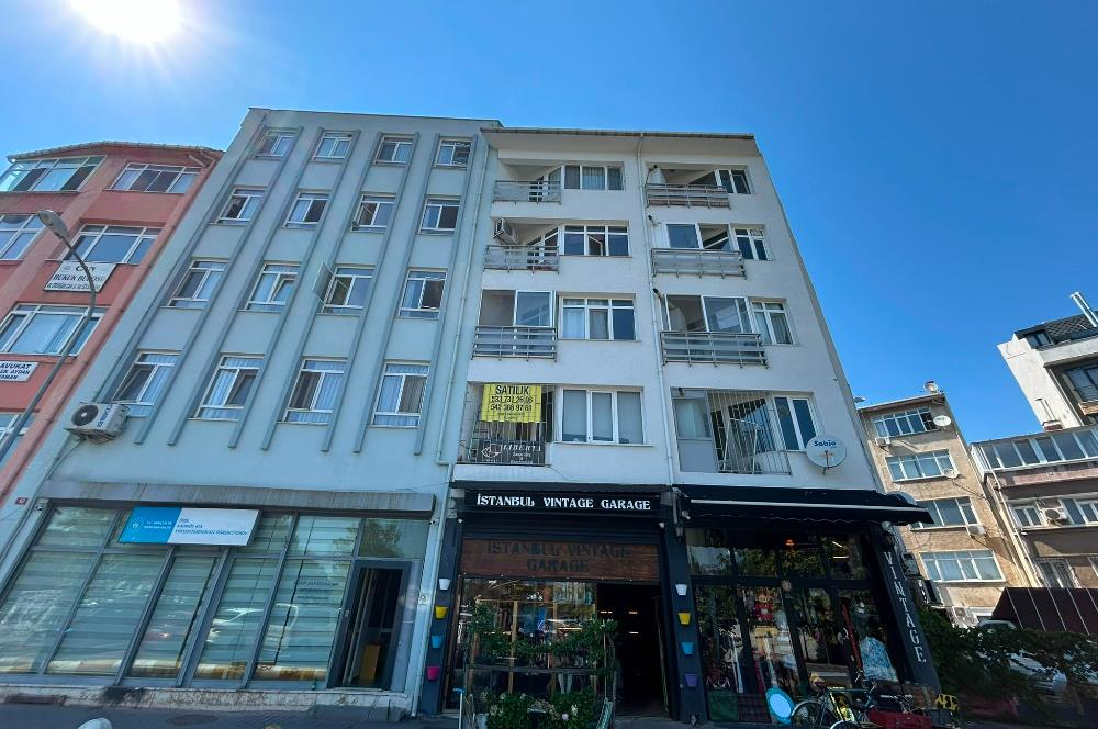 Kadıköy Osmanağa'da 2+1 Daire: Marmaray ve Metro Yakınında