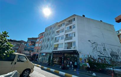 Kadıköy Osmanağa'da 2+1 Daire: Marmaray ve Metro Yakınında