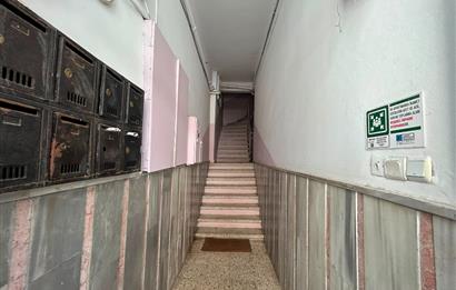 Kadıköy Osmanağa'da 2+1 Daire: Marmaray ve Metro Yakınında