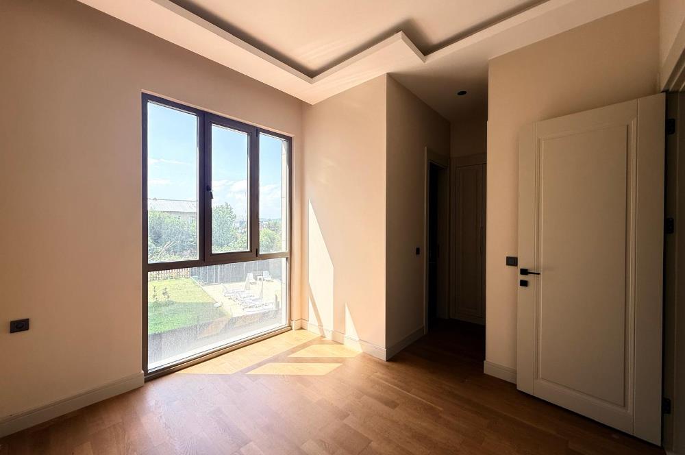 Göktürk'te Satılık Yeni Sİtede 3+1 Orman & Havuz Manzaralı Daire