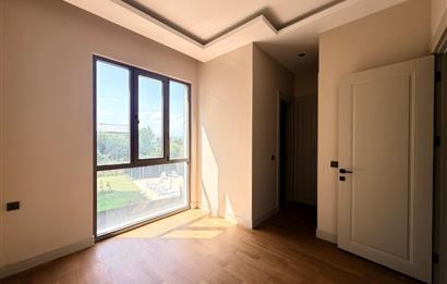 Göktürk'te Satılık Yeni Sİtede 3+1 Orman & Havuz Manzaralı Daire