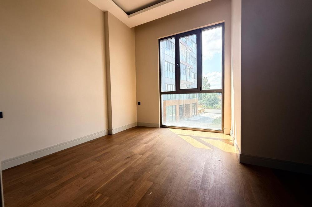 Göktürk'te Satılık Yeni Sİtede 3+1 Orman & Havuz Manzaralı Daire