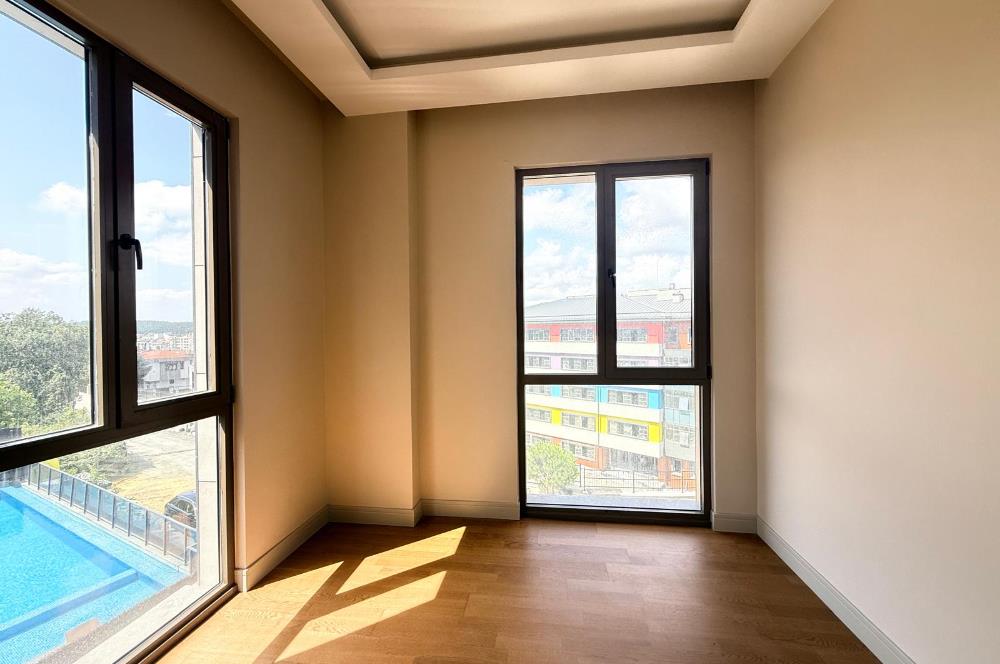 Göktürk'te Satılık Yeni Sİtede 3+1 Orman & Havuz Manzaralı Daire