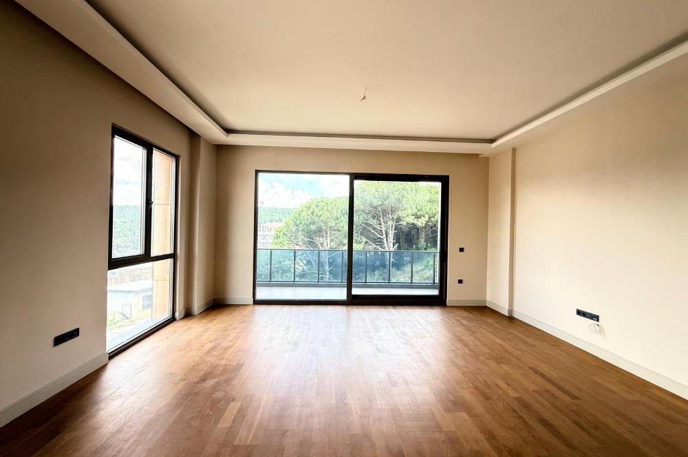 Göktürk'te Satılık Yeni Sİtede 3+1 Orman & Havuz Manzaralı Daire