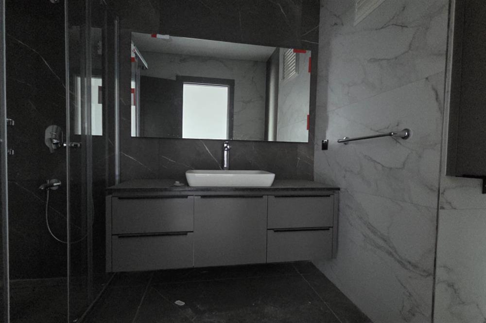 C21 LOFT'TAN ŞEMİKLER'DE SİTE İÇİ HAVUZLU 3+1 SATILIK DAİRE