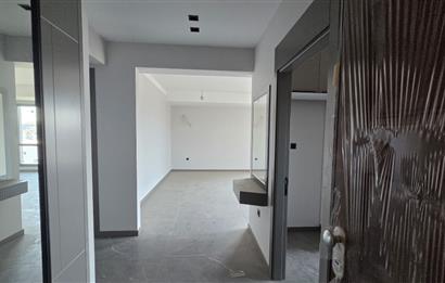C21 LOFT'TAN ŞEMİKLER'DE SİTE İÇİ HAVUZLU 3+1 SATILIK DAİRE