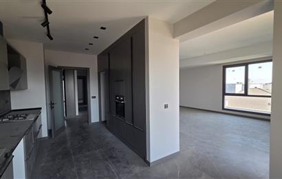 C21 LOFT'TAN ŞEMİKLER'DE SİTE İÇİ HAVUZLU 3+1 SATILIK DAİRE