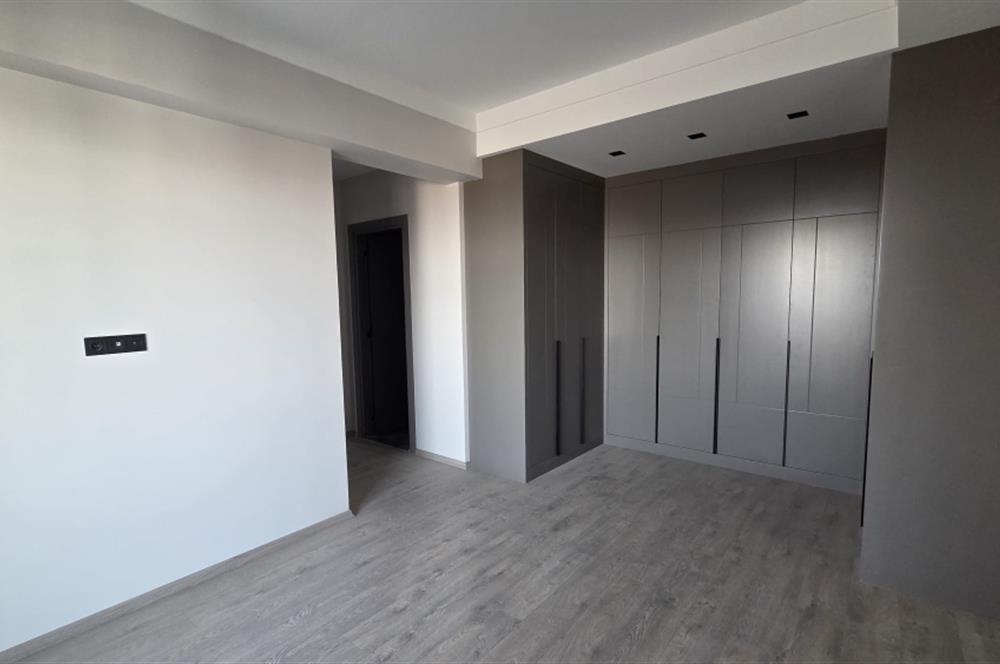C21 LOFT'TAN ŞEMİKLER'DE SİTE İÇİ HAVUZLU 3+1 SATILIK DAİRE
