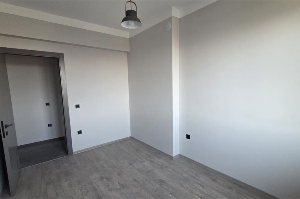 C21 LOFT'TAN ŞEMİKLER'DE SİTE İÇİ HAVUZLU 3+1 SATILIK DAİRE