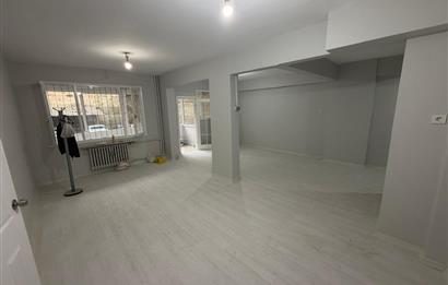 KADIKÖY SAHİLE YAKIN BEKARA ÖĞRENCİYE AİLEYE UYGUN KİRALIK DAİRE
