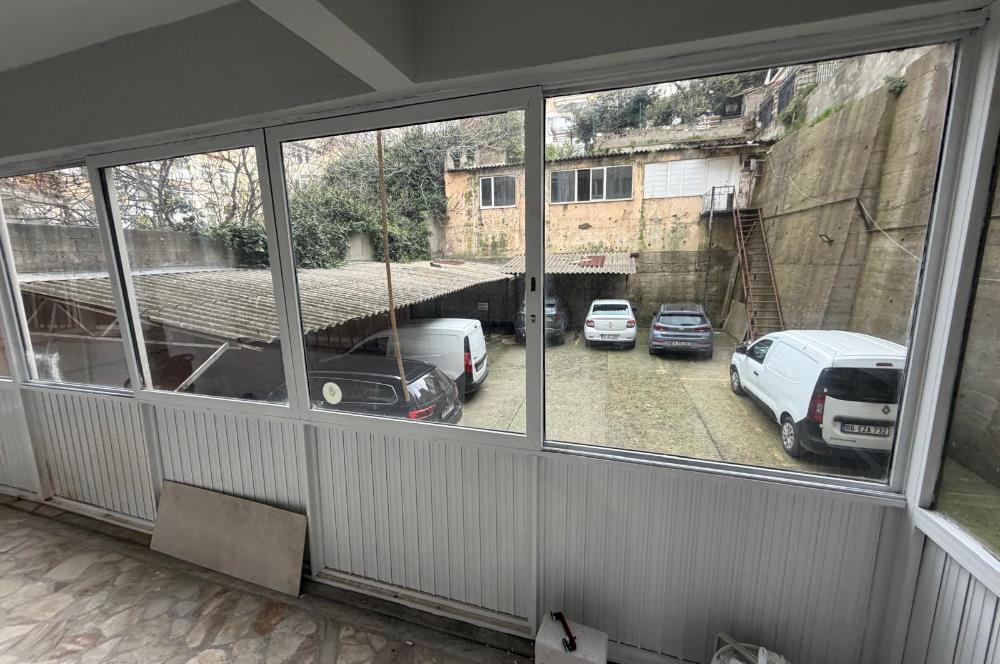 KADIKÖY SAHİLE YAKIN BEKARA ÖĞRENCİYE AİLEYE UYGUN KİRALIK DAİRE