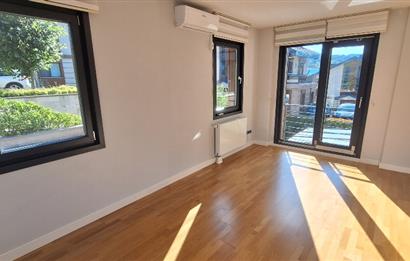 MERKEZ ZEKERİYAKÖY SİTESİNDE KİRALIK 3+1 BAHÇE DUBLEKS DAİRE