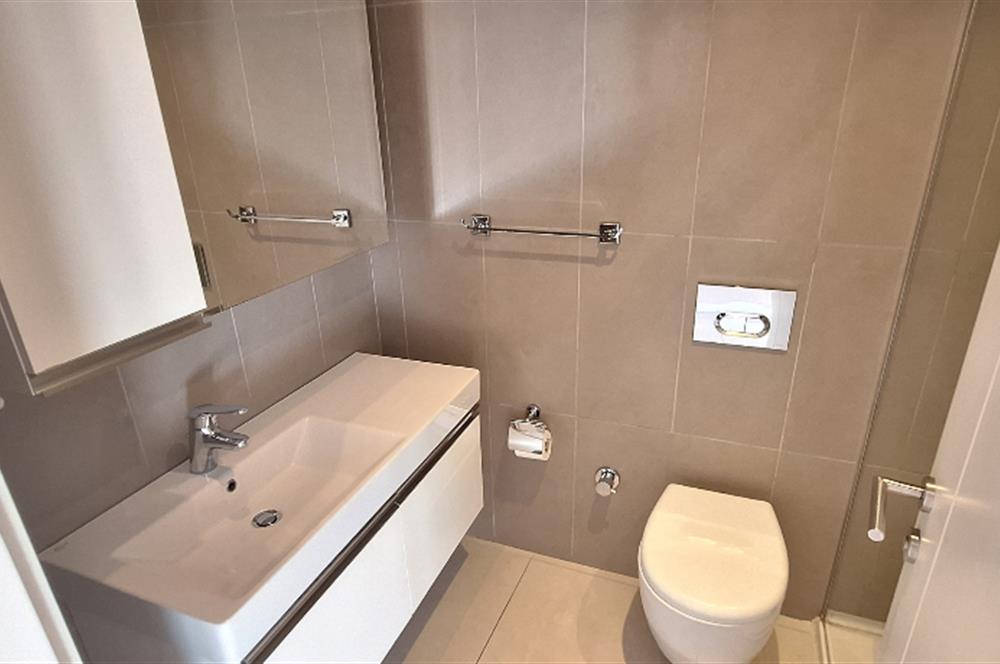 MERKEZ ZEKERİYAKÖY SİTESİNDE KİRALIK 3+1 BAHÇE DUBLEKS DAİRE