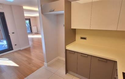 MERKEZ ZEKERİYAKÖY SİTESİNDE KİRALIK 3+1 BAHÇE DUBLEKS DAİRE