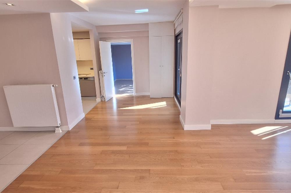 MERKEZ ZEKERİYAKÖY SİTESİNDE KİRALIK 3+1 BAHÇE DUBLEKS DAİRE
