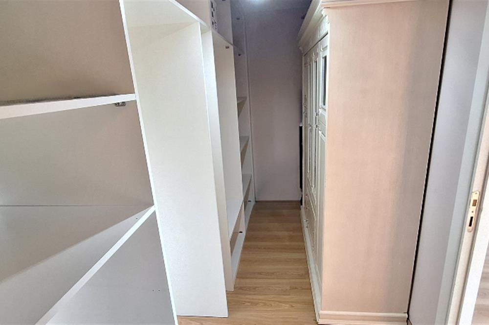 MERKEZ ZEKERİYAKÖY SİTESİNDE KİRALIK 3+1 BAHÇE DUBLEKS DAİRE
