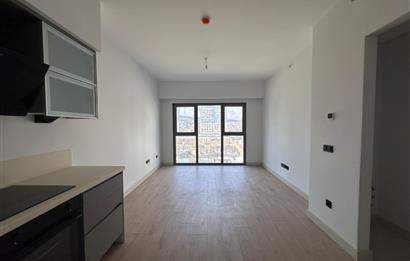C21 ROOF'DAN YENİ FİKİRTEPE 14. ETAP VESTİYER/KLİMALI 1+1KİRALIK